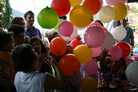 la mitica cascata di palloncini